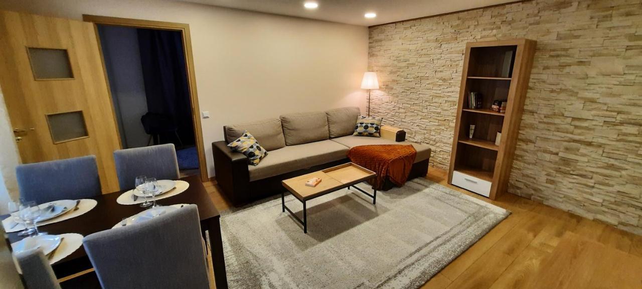 Centrum Bridge Apartment Parnu Ngoại thất bức ảnh