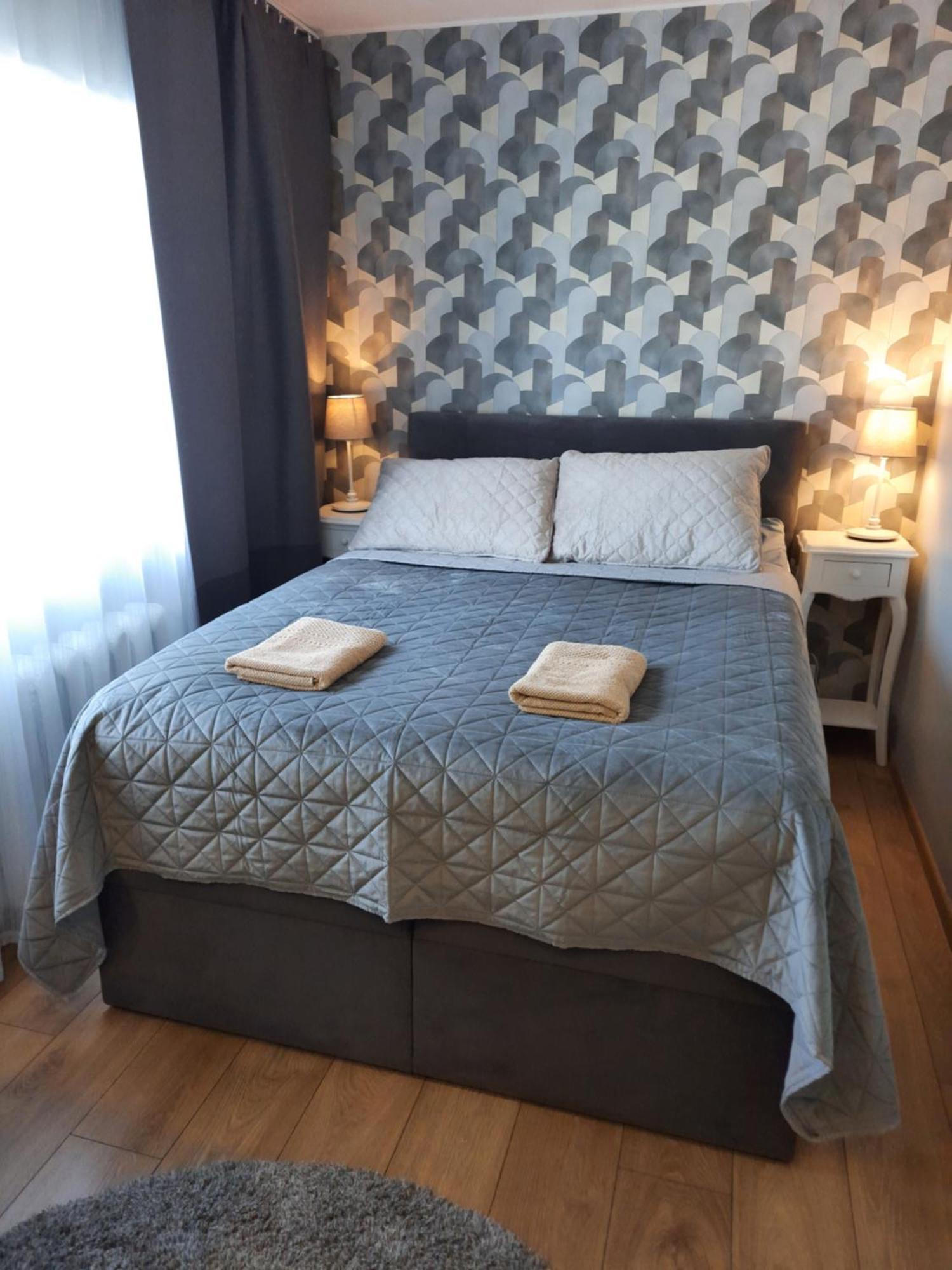 Centrum Bridge Apartment Parnu Ngoại thất bức ảnh